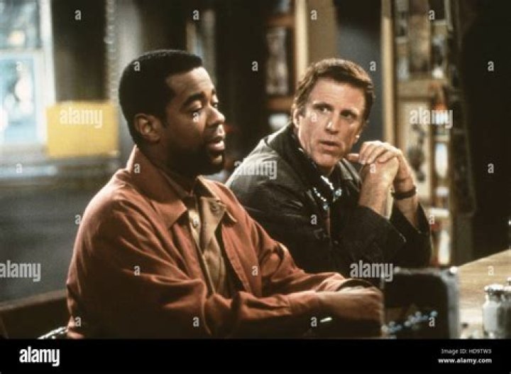 Alex Desert - Age, Family, Bio