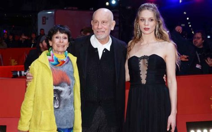 Amandine Malkovich Bio (Wiki) 