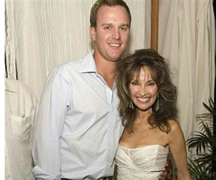 Andreas Huber: wiki, age, wedding, parents, net worth, wife, career!