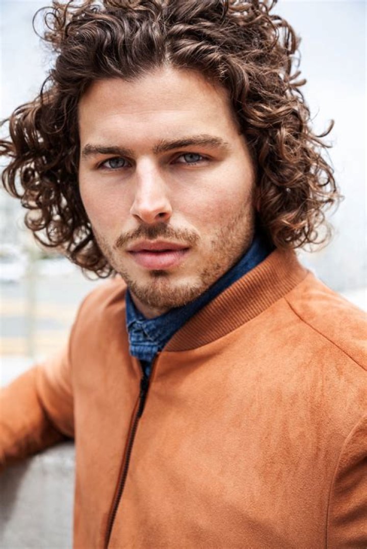 Andrew Spach Bio (Wiki) 