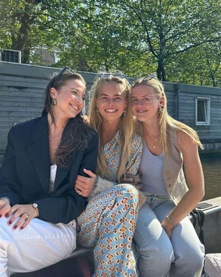 AnneKee Molenaar - Age, Family, Bio