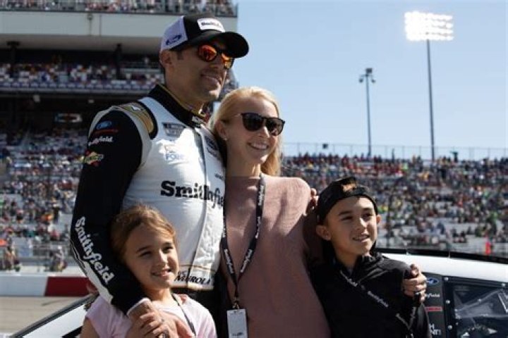 Aric Almirola - Age, Family, Bio