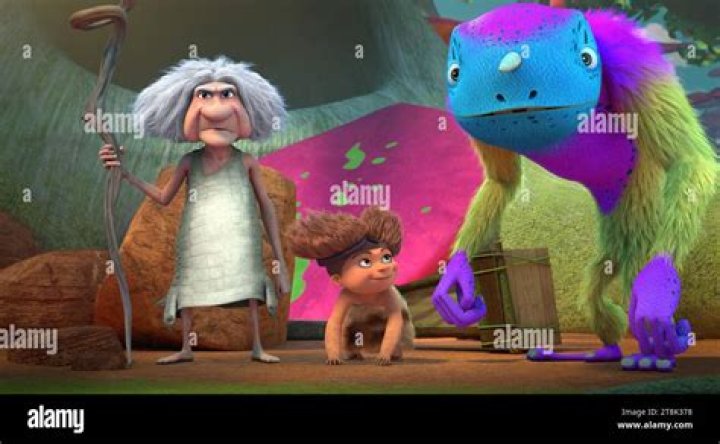 Artemis Pebdani - Age, Family, Bio