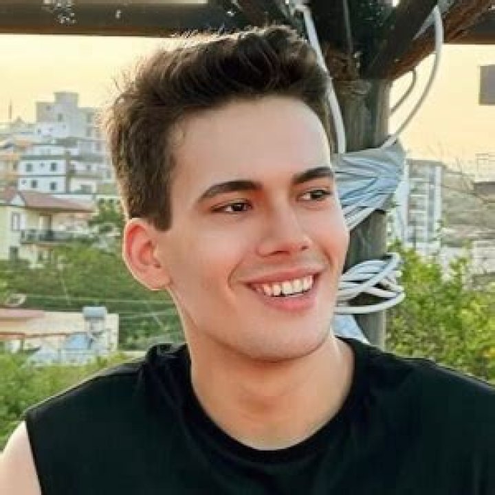 Aslan - Age, Family, Bio