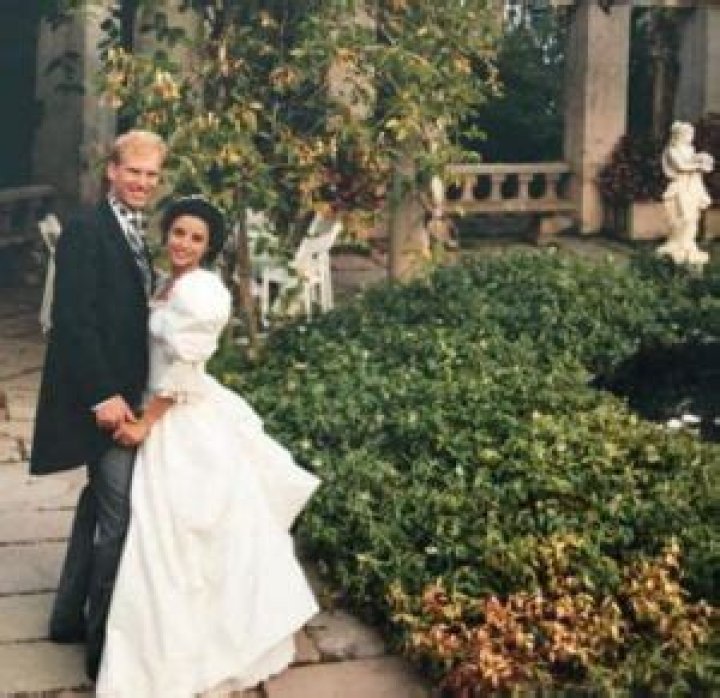 Brad Hall Bio (Wiki) 