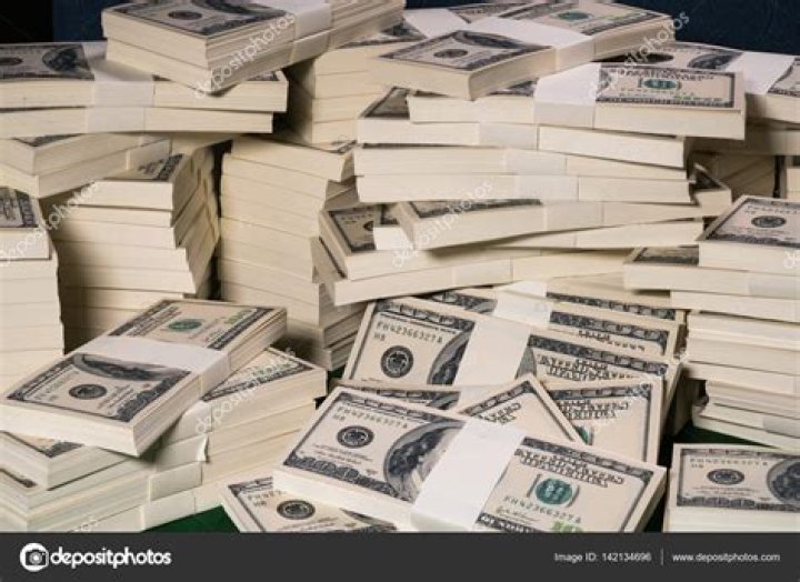 	Brad Pitt wants to spend millions of dollars on new artwork	