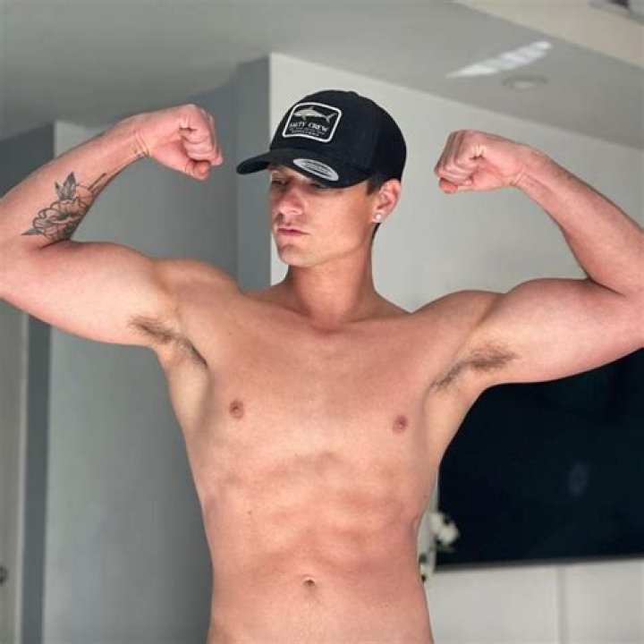 
Bradlee Wannemacher – OfficialBradlee Height, Weight, Net Worth, Age, Wiki, Who, Instagram, Biography 