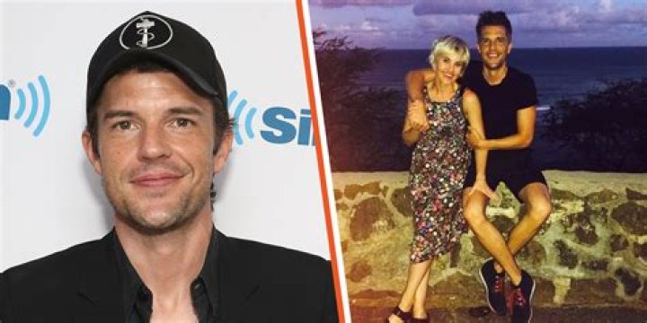 Brandon Flowers (Rock Singer) - Age, Family, Bio