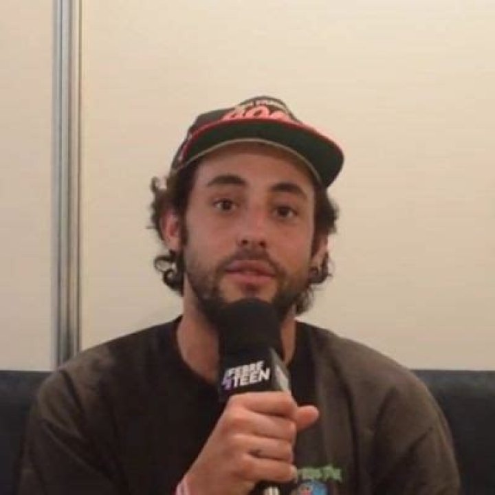 
Brandon Fried Was fired from The Neighbourhood Band After Zardoya Accused Him of Sexual Assault 