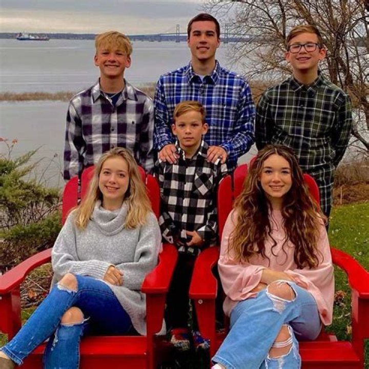 Brittany Balyn - Age, Family, Bio