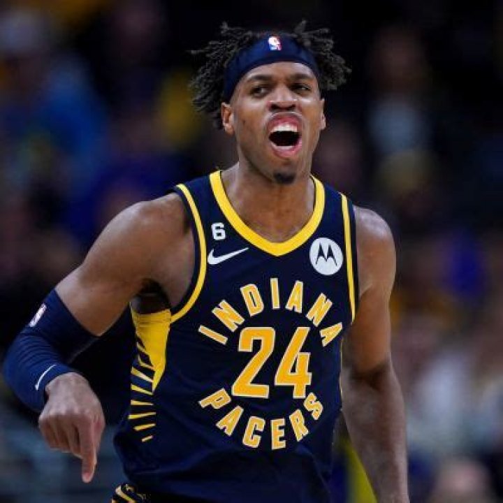 
Buddy Hield Sexuality | Is He Gay Or Dating Anyone | Girlfriend And Net Worth 