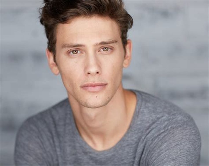 Carol Chaves - Age, Family, Bio