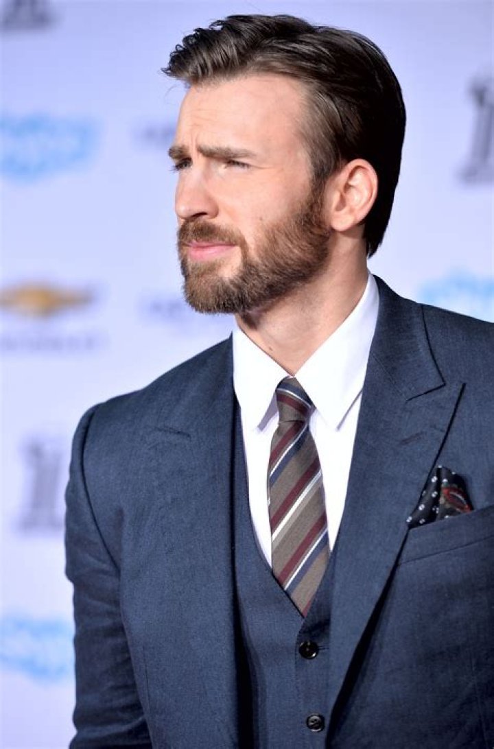 Chris Evans set to make his directorial debut in ‘1:30 train’: good news?