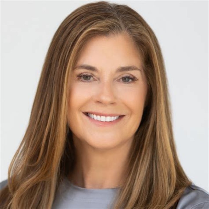 Clara Bryant Bio (Wiki) 