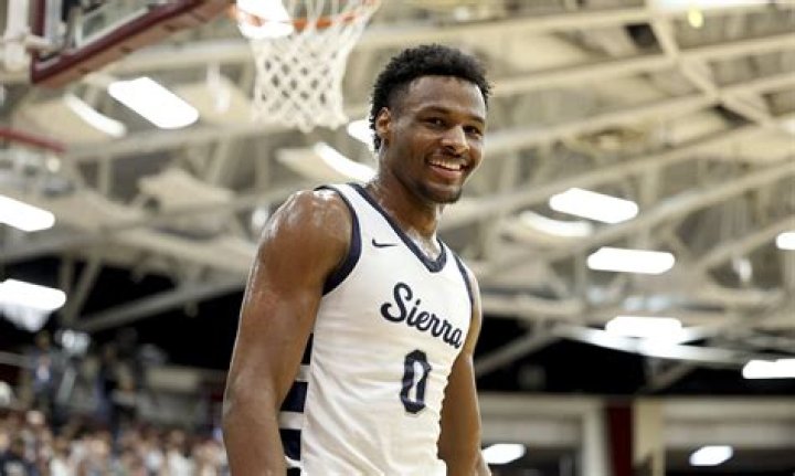 Cole Beasley biography, current team, Twitter, wife, height, high school, stats, net worth