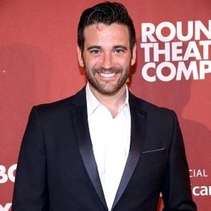 Colin Donnell Bio (Wiki) 