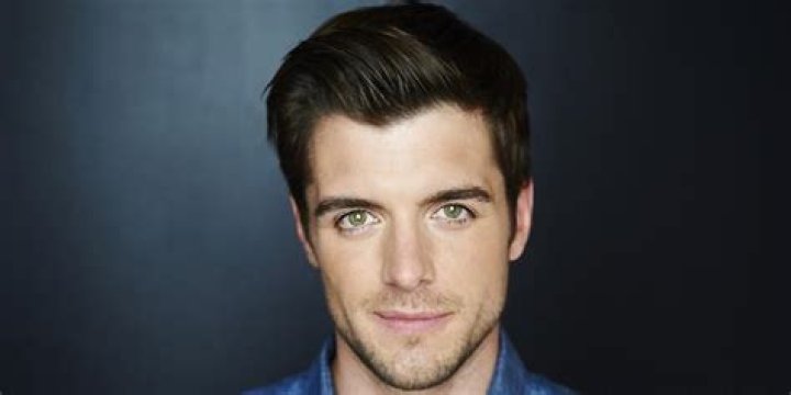 Dan Jeannotte - Age, Family, Bio