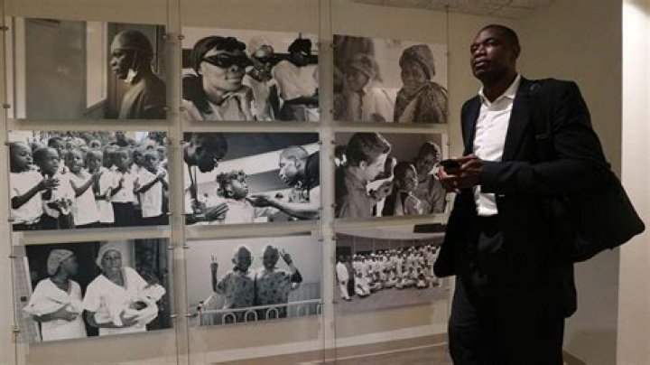 Dikembe Mutombo - Age, Family, Bio