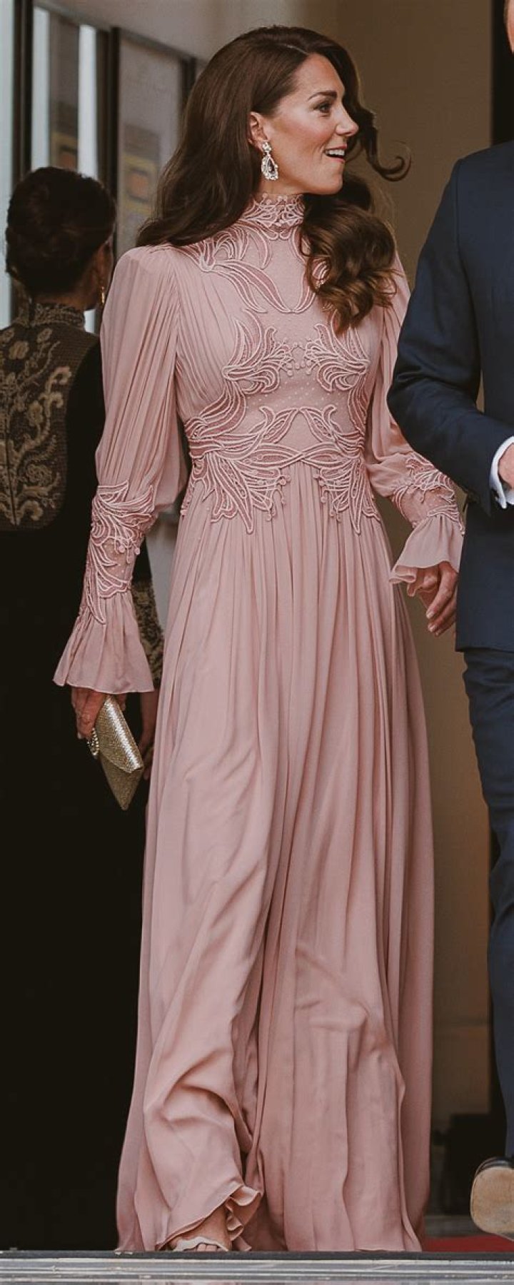 Emily Blunt in frothy pink Elie Saab: adorable or unbelievably tragic?