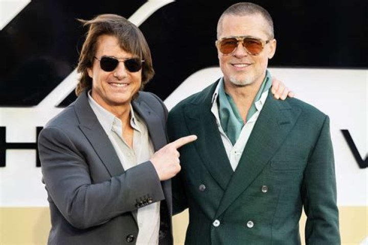 Enquirer: Stacy Keibler is only bangin’ George Clooney to get to Brad Pitt