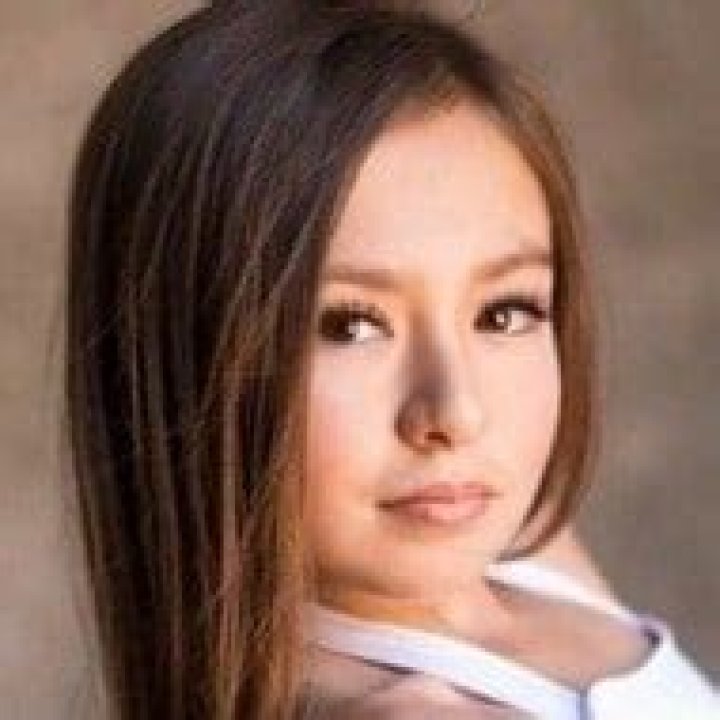 Famous Baileys | Famous Birthdays