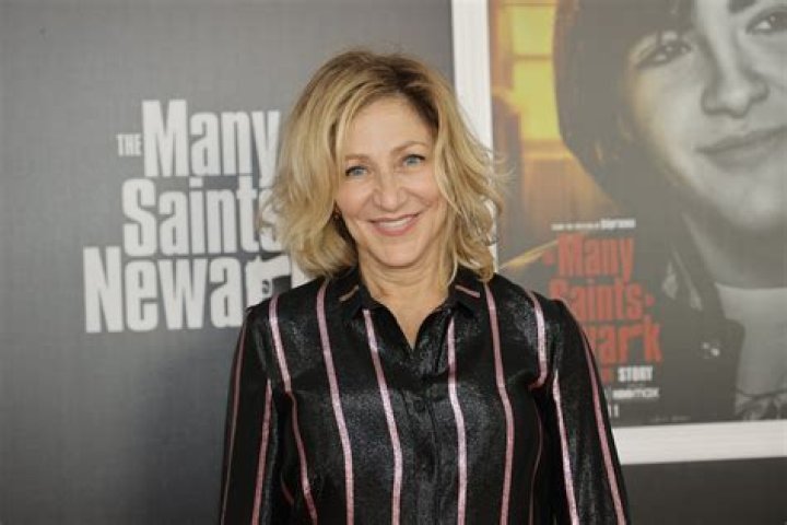 Is Edie Falco a lesbian?