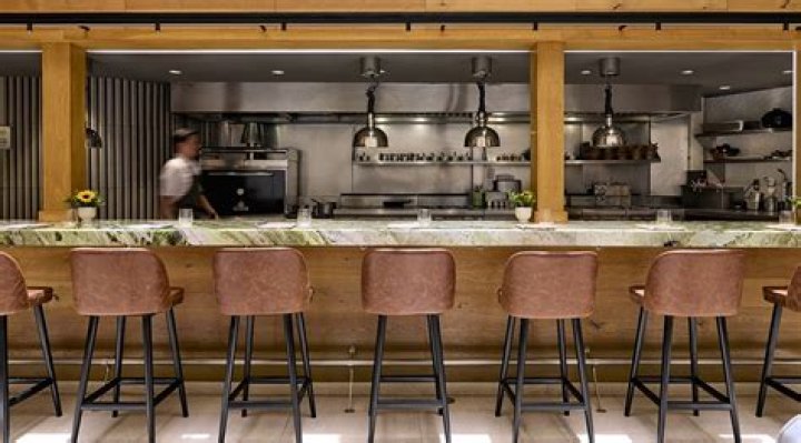 Is Quintonil a Michelin star?