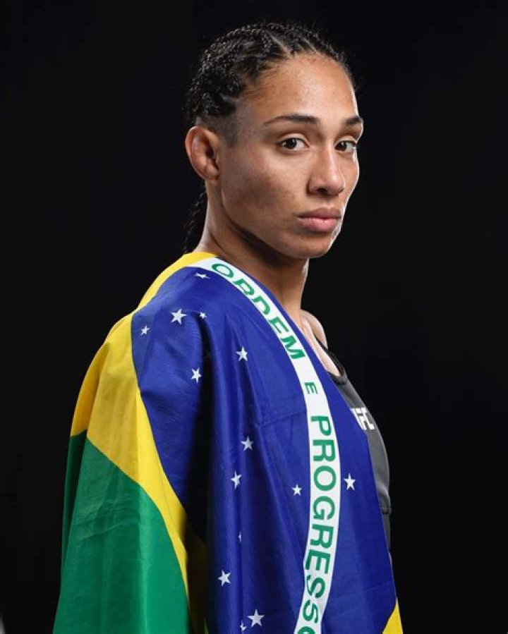 
Is Taila Santos Transgender? Brazilian MMA Fighter Opens Up About Her Sexuality 