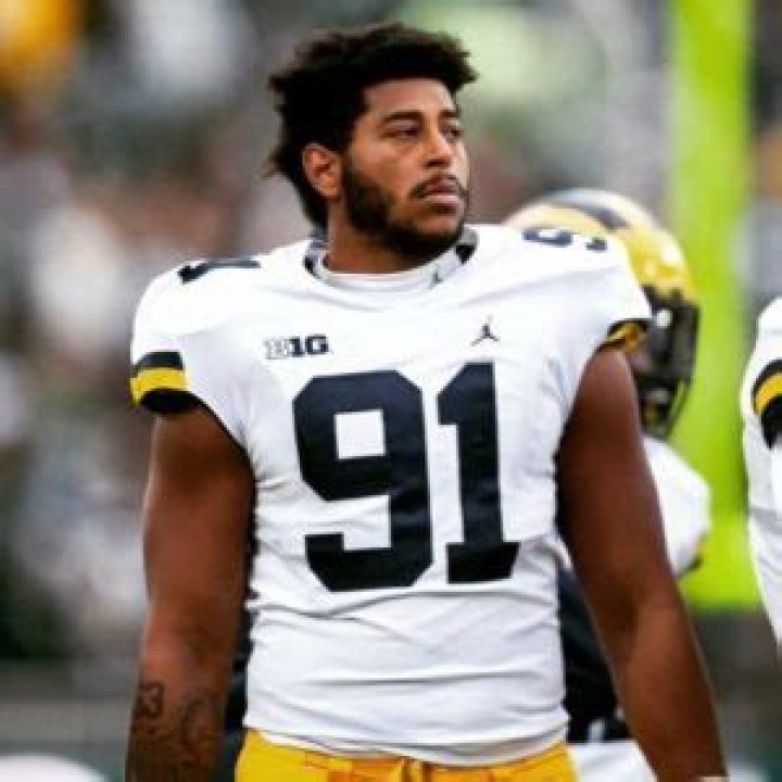 Is Taylor Upshaw Michigan Related To Gene Upshaw? Dad and Parents