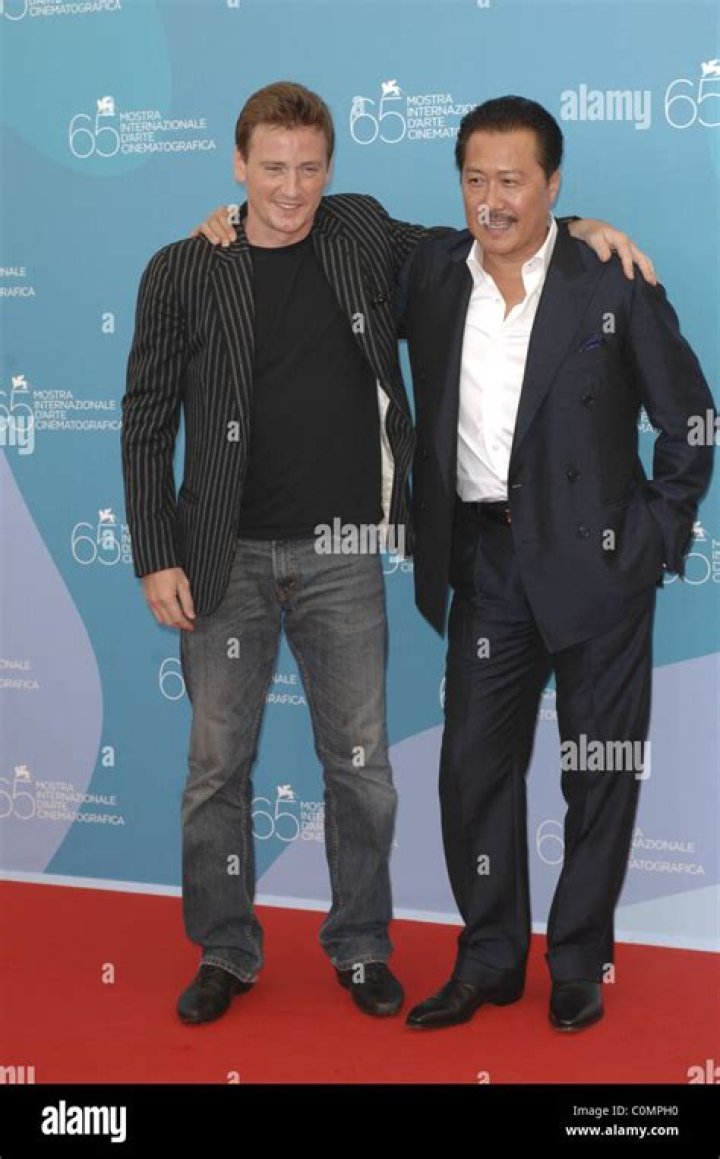 Ishibashi Ryo - Age, Family, Bio