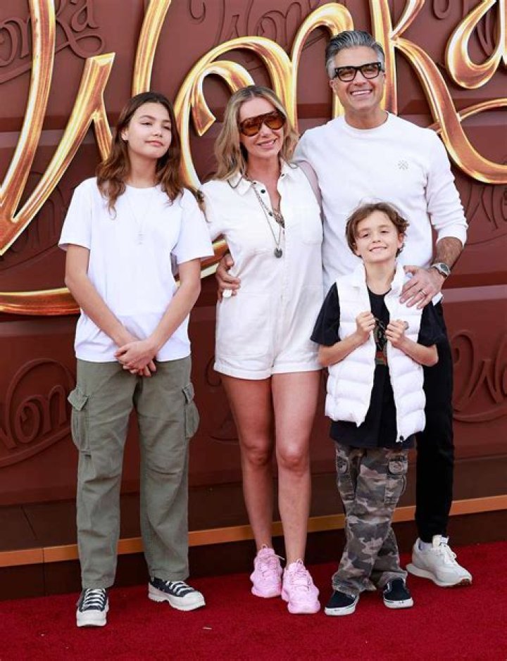 Jaime Camil - Age, Family, Bio