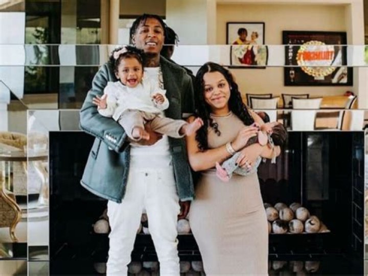 Jazlyn Holloway - Age, Family, Bio