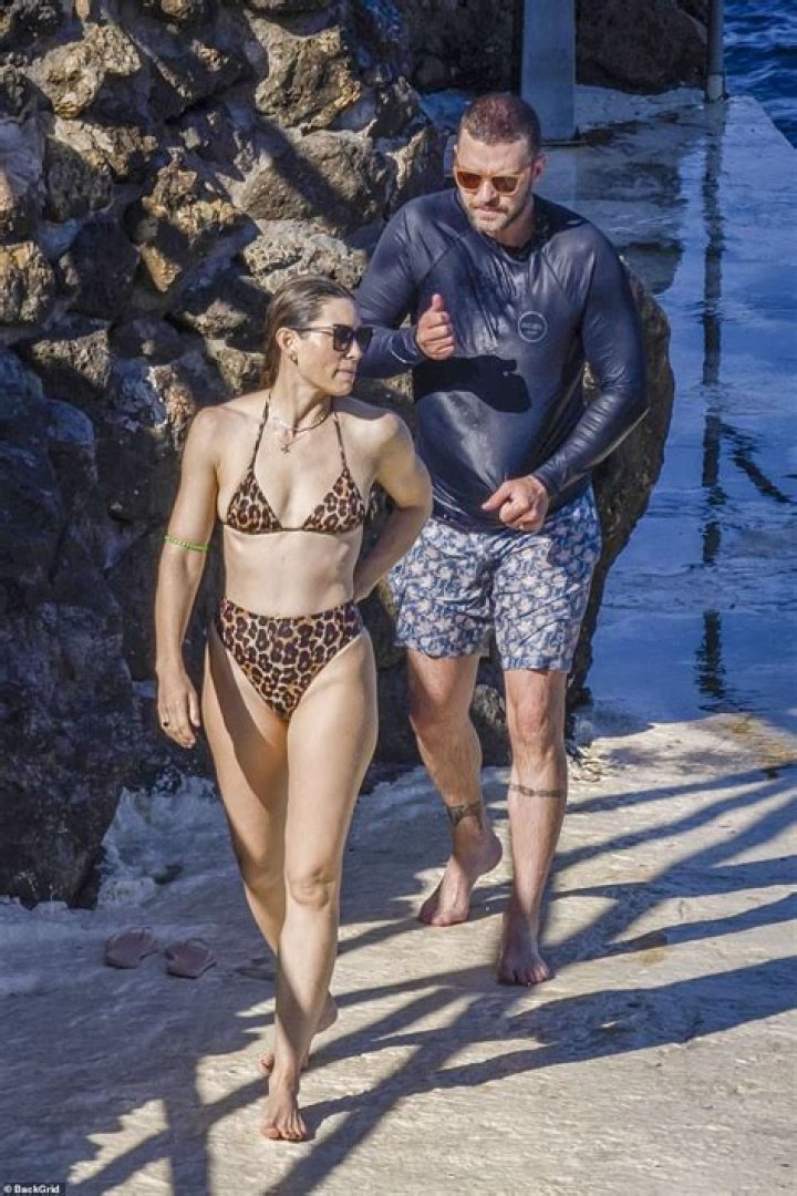 Jessica Biel shows off her trim post-baby body in Dolce & Gabbana: stunning?