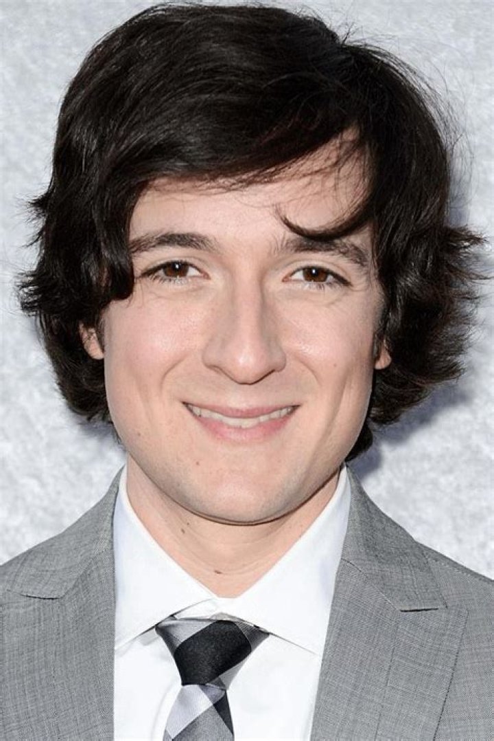 Josh Brener Bio (Wiki) 