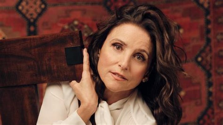 Julia Louis-Dreyfus elaborates on SNL: ‘sexual harassment,’ ‘big time drugs’