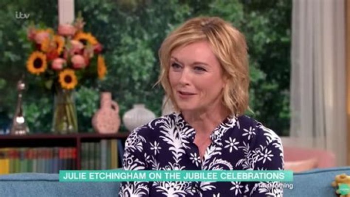 Julie Etchingham Bio (Wiki) 