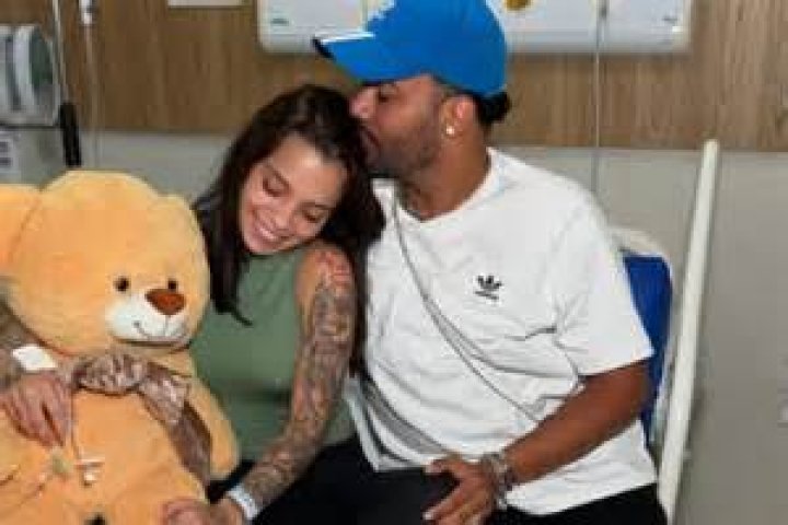 Kamylinha Santos - Age, Family, Bio