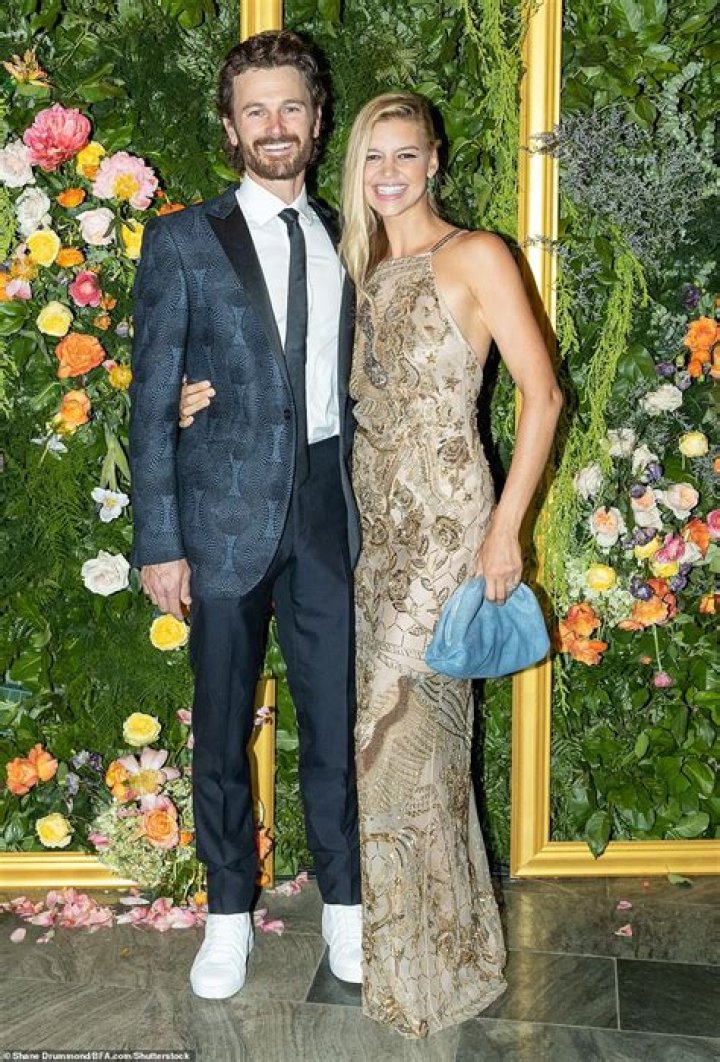 	Kelly Rohrbach is expecting her first child with Walmart heir Steuart Walton	