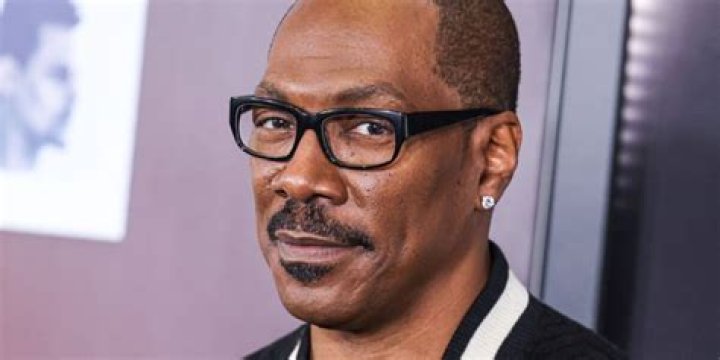 Larry Murphy (Voice Actor) - Age, Family, Bio