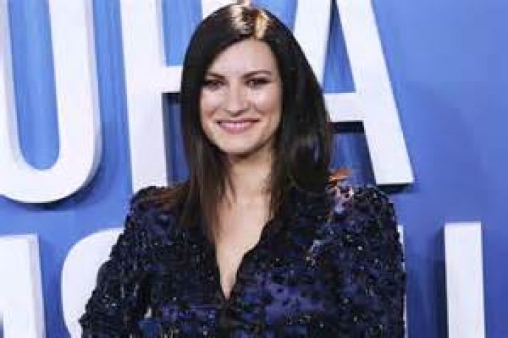 Laura Pausini Bio (Wiki) 
