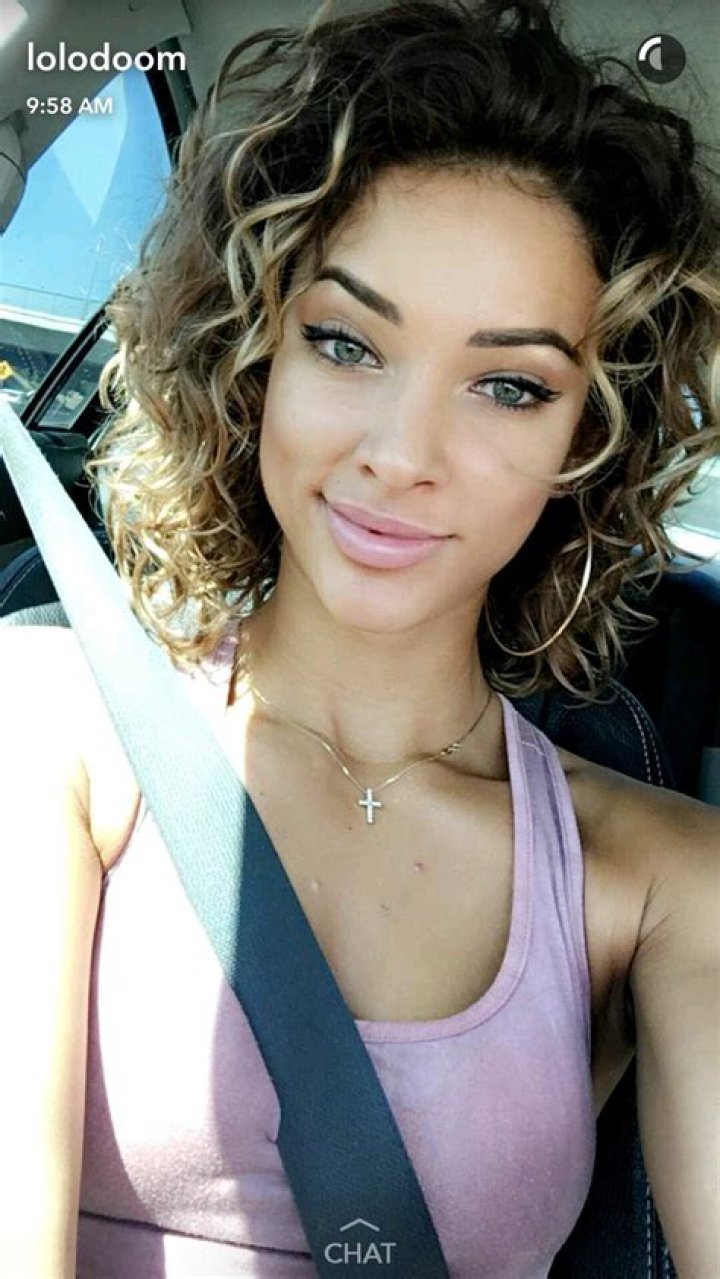 Lauren Wood - Age, Family, Bio