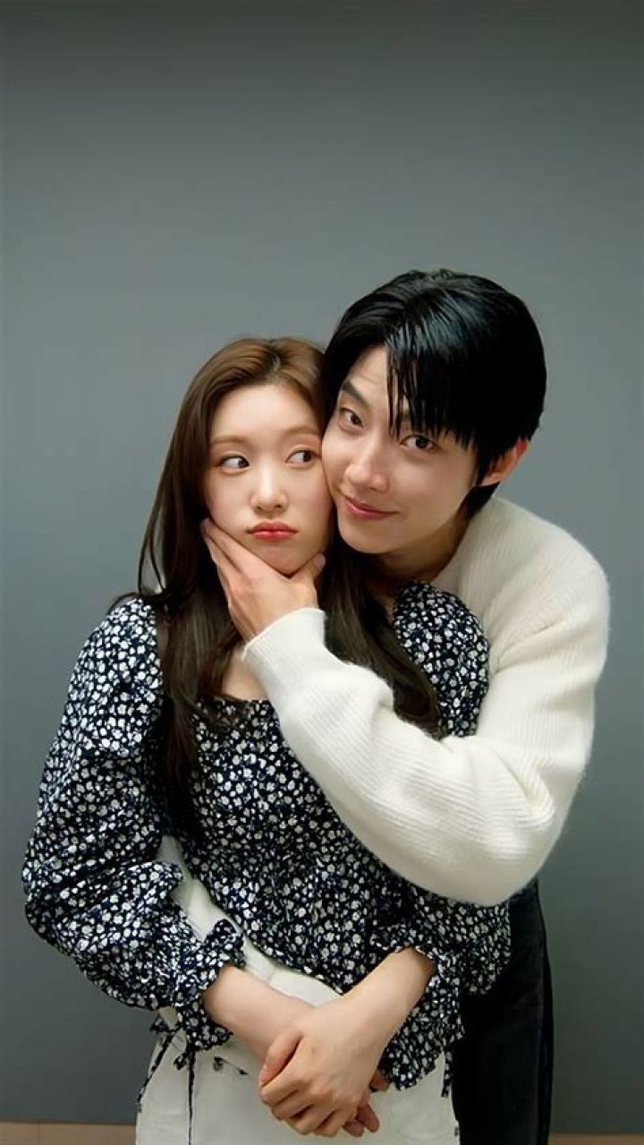 Lee Chaeyeon - Age, Family, Bio