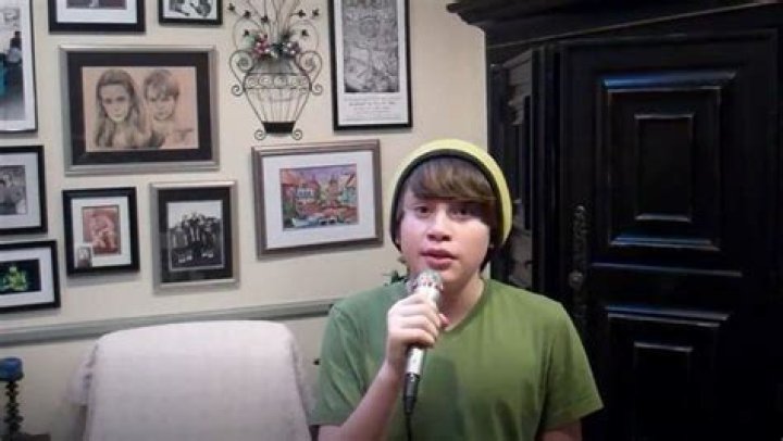 LJ Benet Highlights | Famous Birthdays