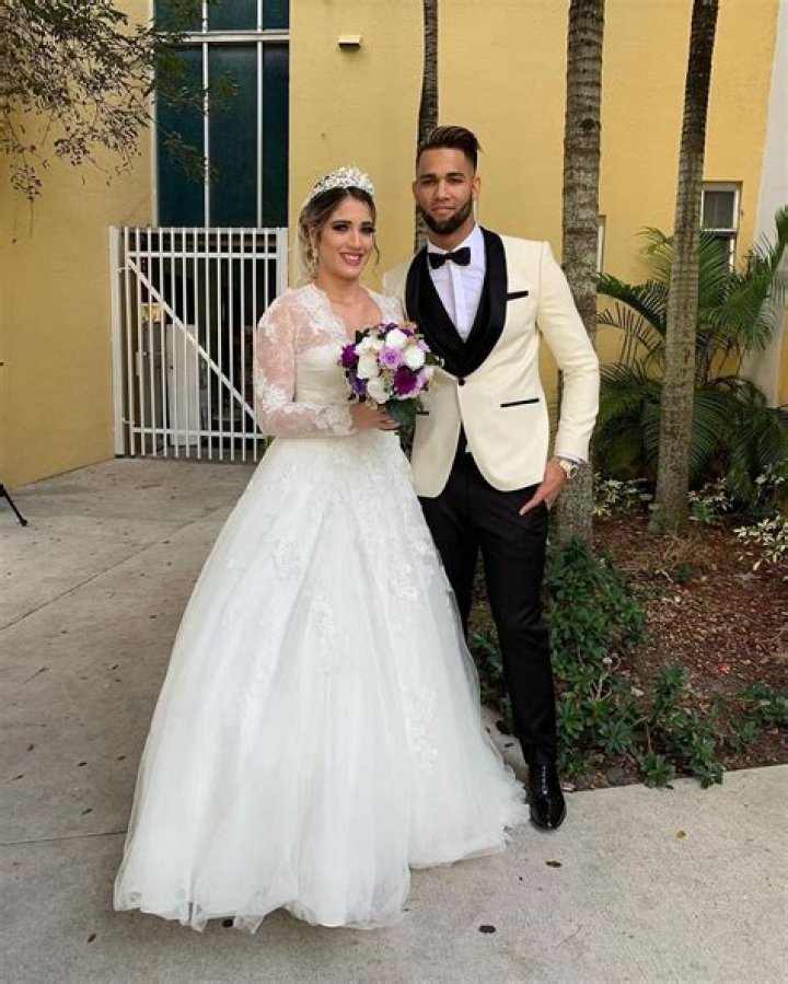 Lourdes Gurriel Jr. - Age, Family, Bio