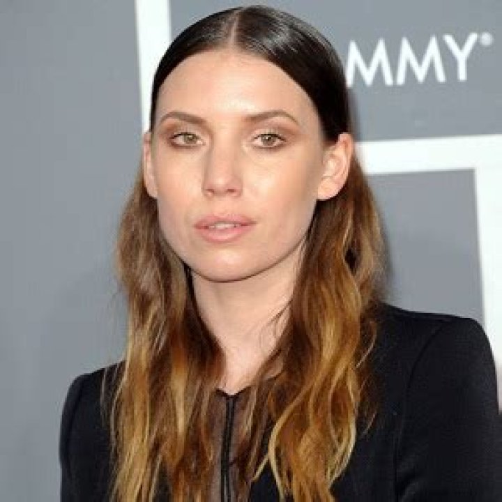 Lykke Li Bio (Wiki) 