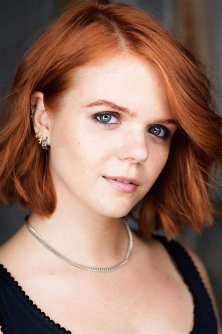 Mackenzie Lansing Bio (Wiki) 