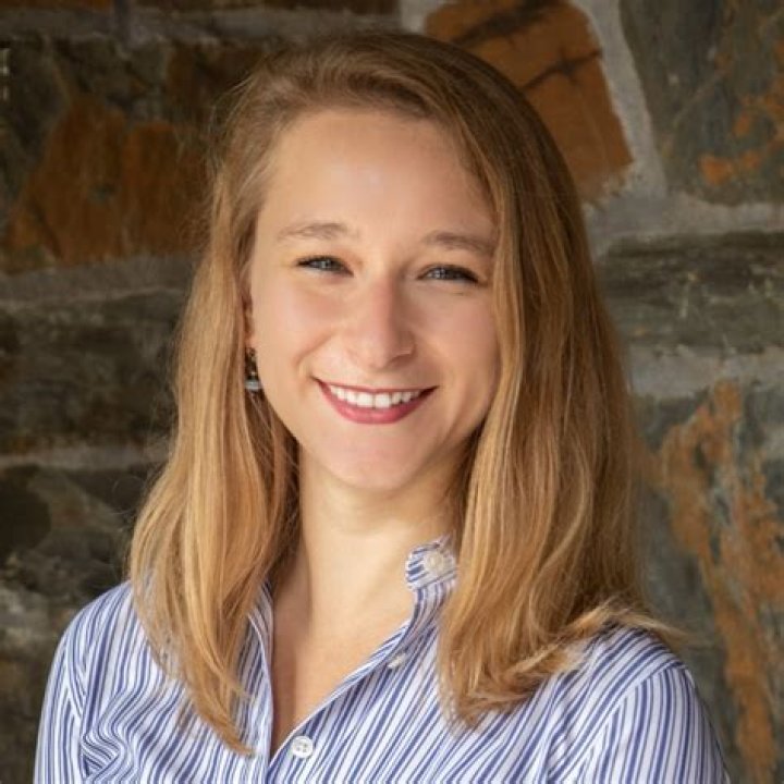 Madeleine Klein - Age, Family, Bio