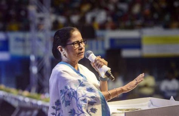
Mamata’s decision to postpone north Bengal visit attracts opposition jibes 