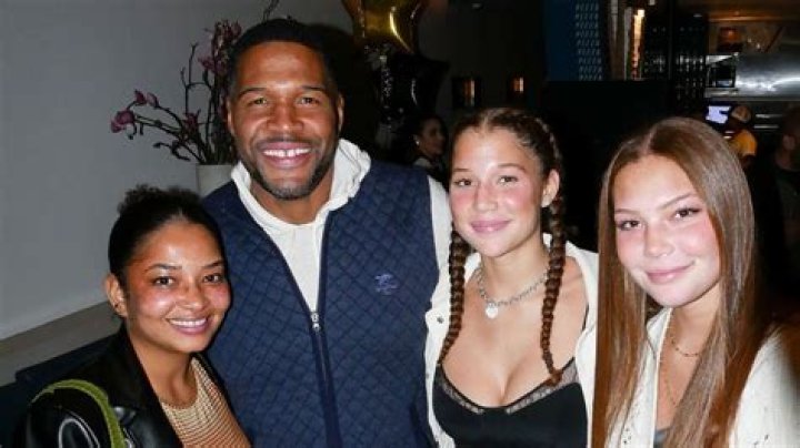 Marlon Wayans supports his 19 year-old daughter for Pride Month