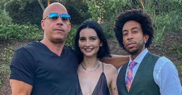 Meadow Walker Remembers Late Dad Paul Walker on 10th Anniversary of his Death!